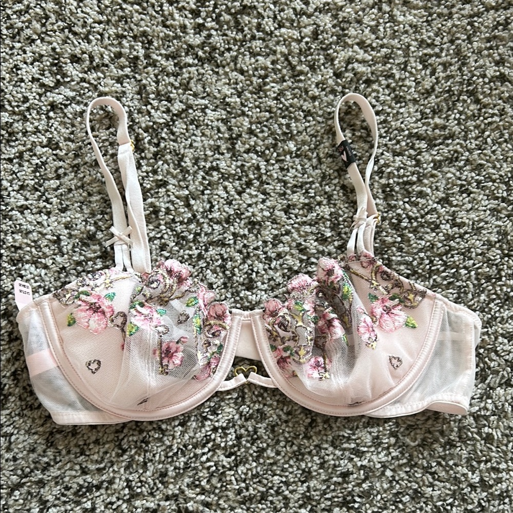 Victoria’s Secret Lace Bra